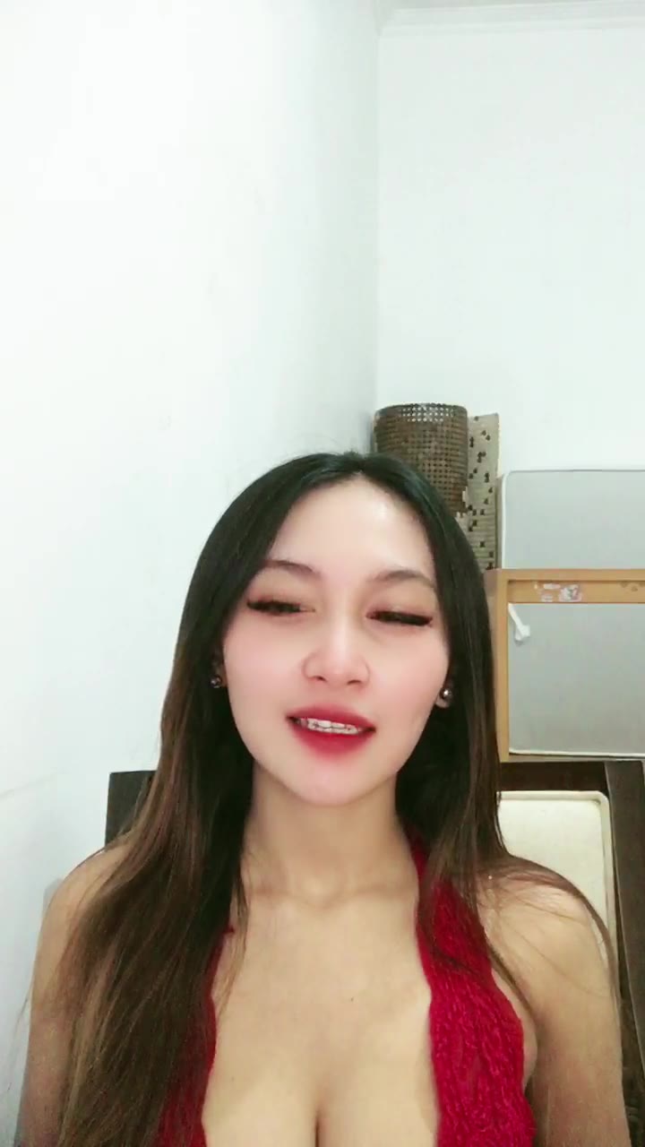 Pengen Liat Uting RCH Lysssa Geol Pantat ID 16445438 Mango