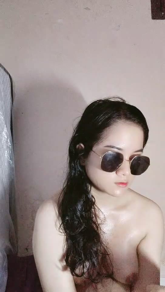 Masih Inget Doi Omek Pakai Timun Bikin Nagih